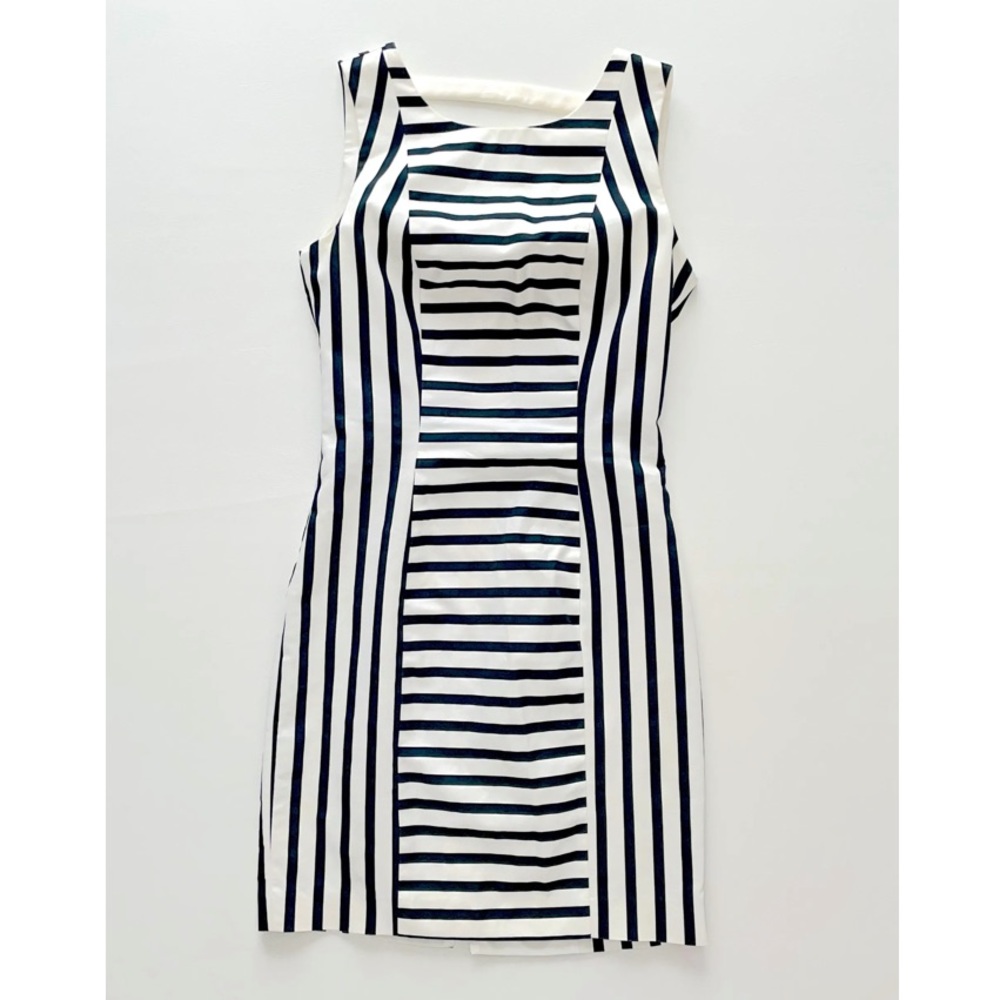 H&M fitted stripe dress